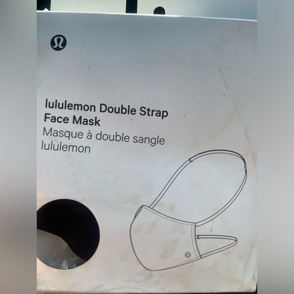LULULEMON NWT FACE MASKS 2 PACK - Picture 3 of 3